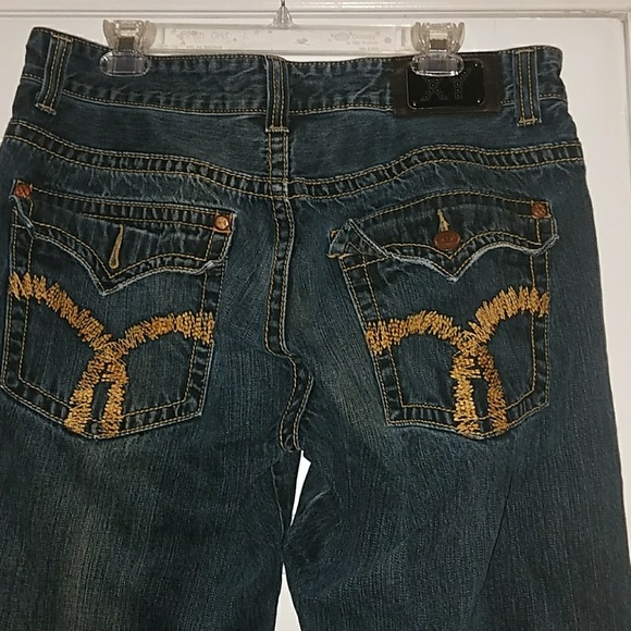 Jeans - Picture 3 of 4